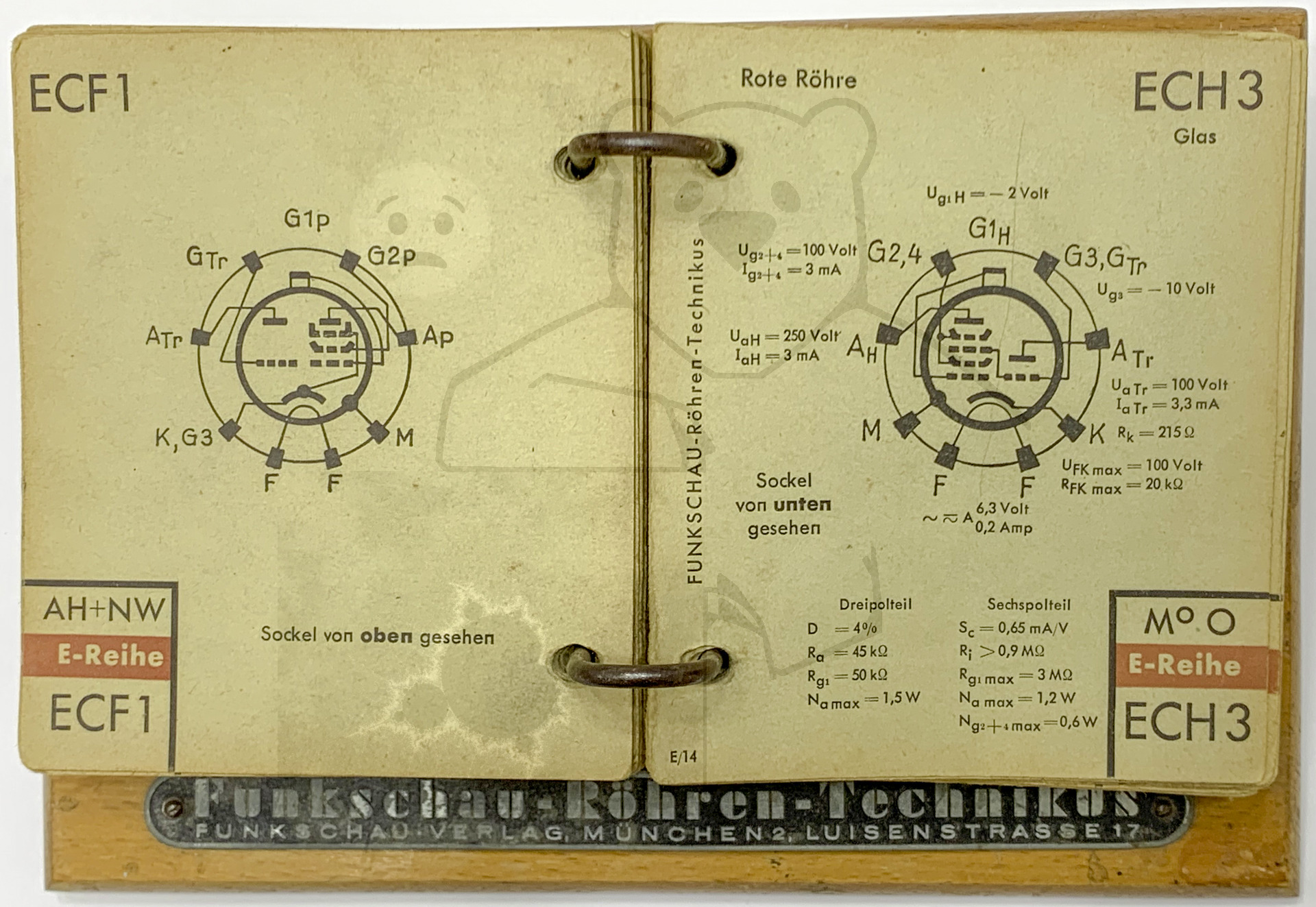 Funkschau Röhren Technikus (1943) - Sockel der ECF1 und Beschreibung der ECH3